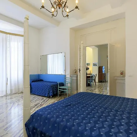 Levanto Villa Sleeps 11 With Wifi فيلة *