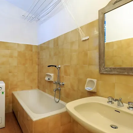 فيلة Levanto Villa Sleeps 11 With Wifi ليفانتو