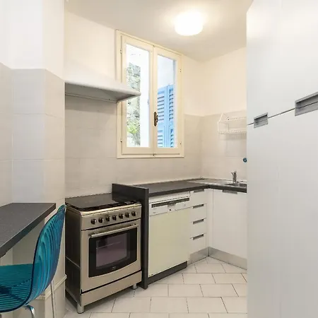Levanto Villa Sleeps 11 With Wifi فيلة